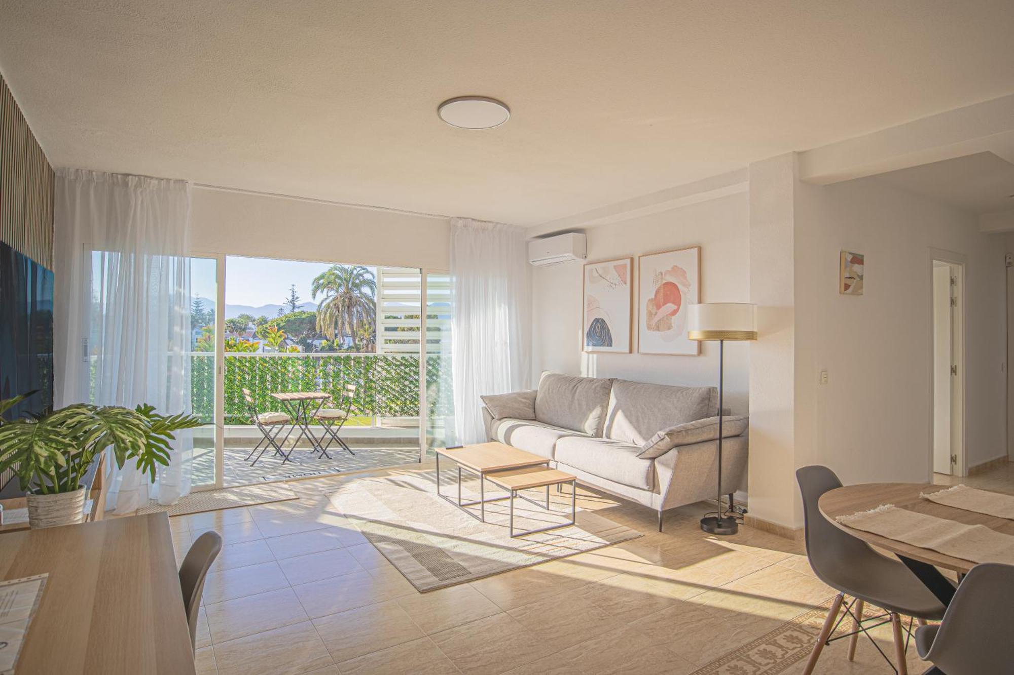 Buenti Apartments Beach Beautiful View Marbella Exterior photo