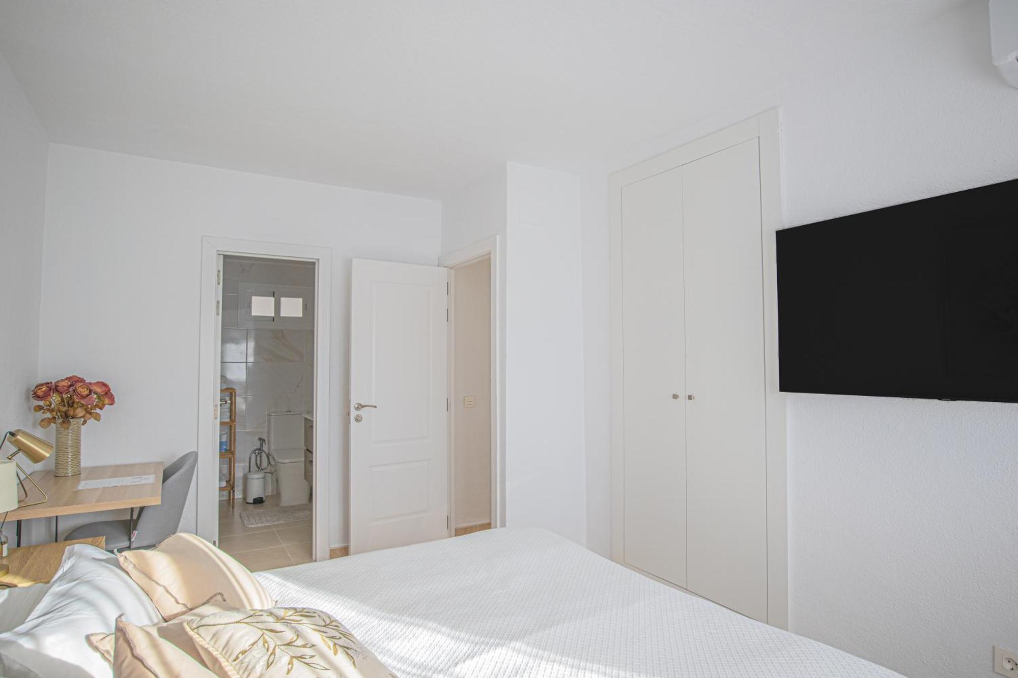 Buenti Apartments Beach Beautiful View Marbella Exterior photo