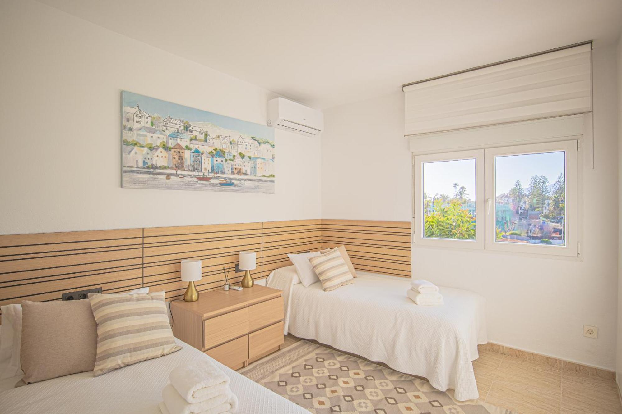 Buenti Apartments Beach Beautiful View Marbella Exterior photo